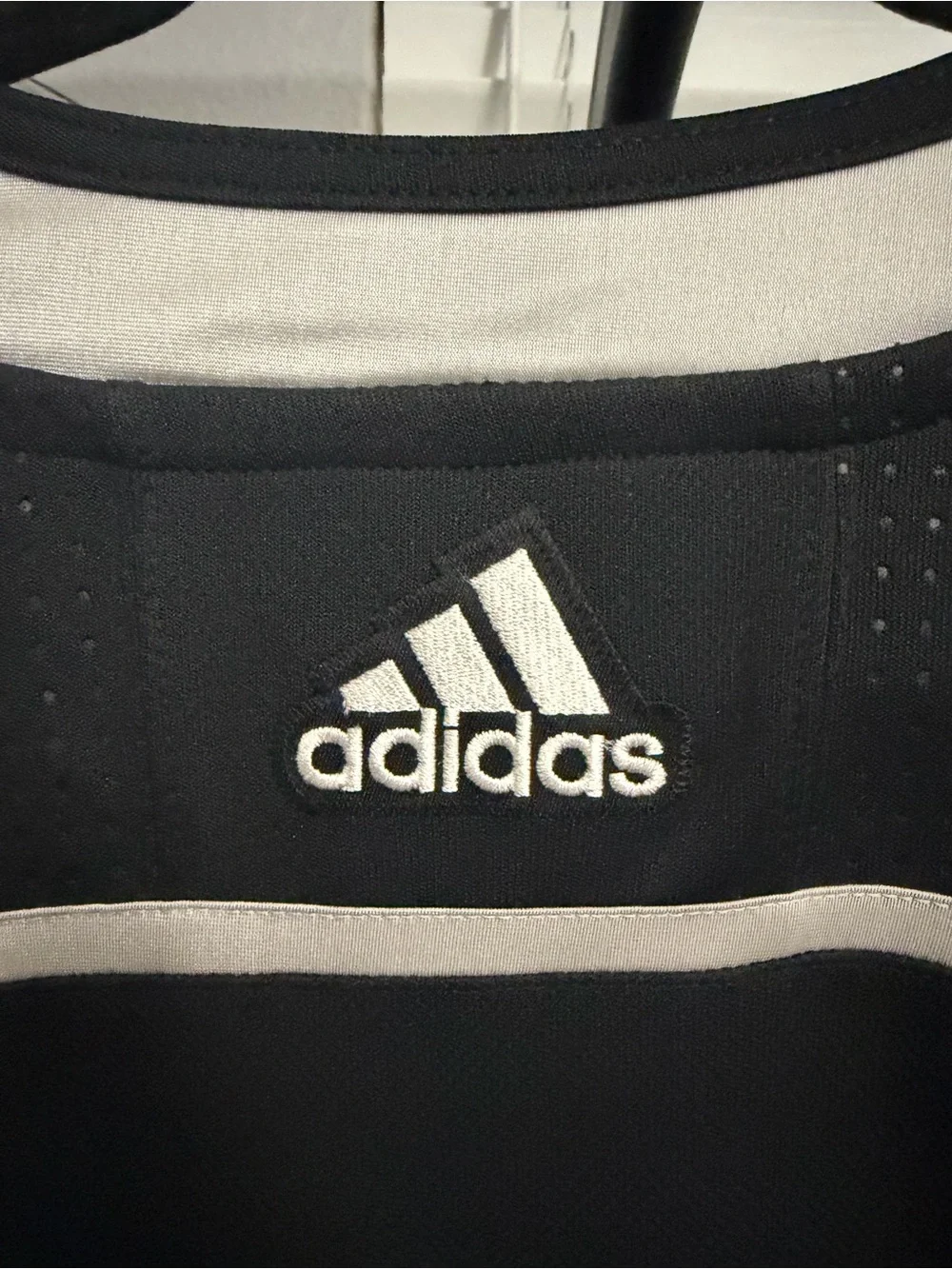 NWOT Large Adidas Black & White Los Angeles Kings Hockey Jersey